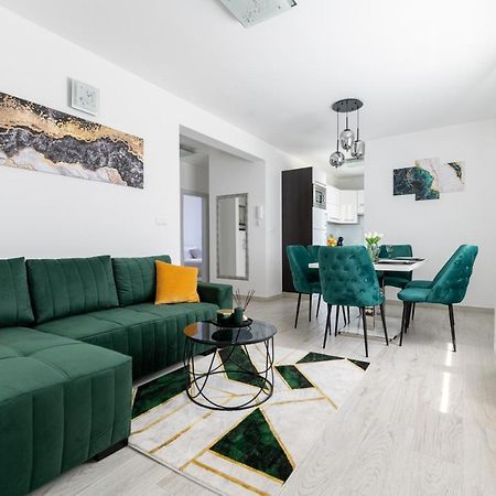 Silver Luxury Apartment 特罗吉尔 外观 照片