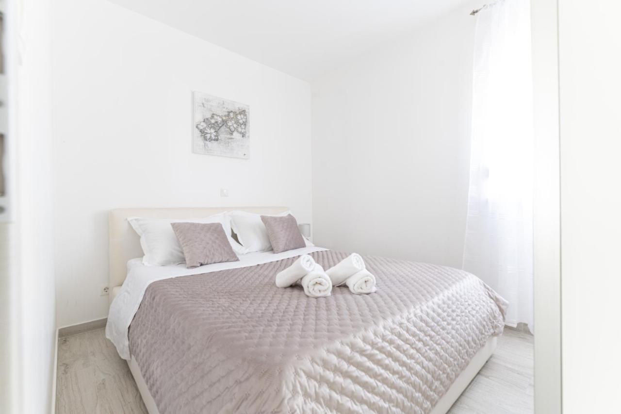 Silver Luxury Apartment 特罗吉尔 外观 照片