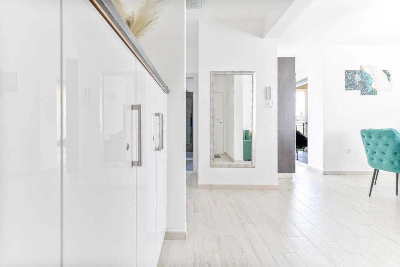 Silver Luxury Apartment 特罗吉尔 外观 照片