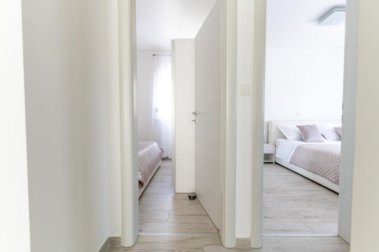 Silver Luxury Apartment 特罗吉尔 外观 照片